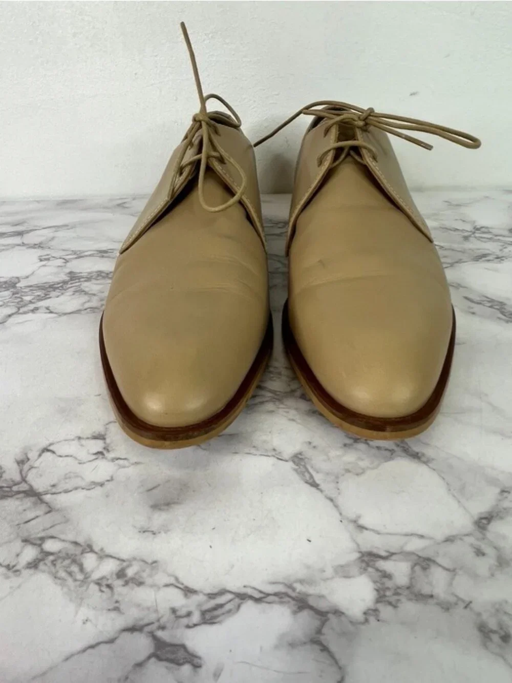 Everlane Women's The Modern Oxford Beige Sz 9